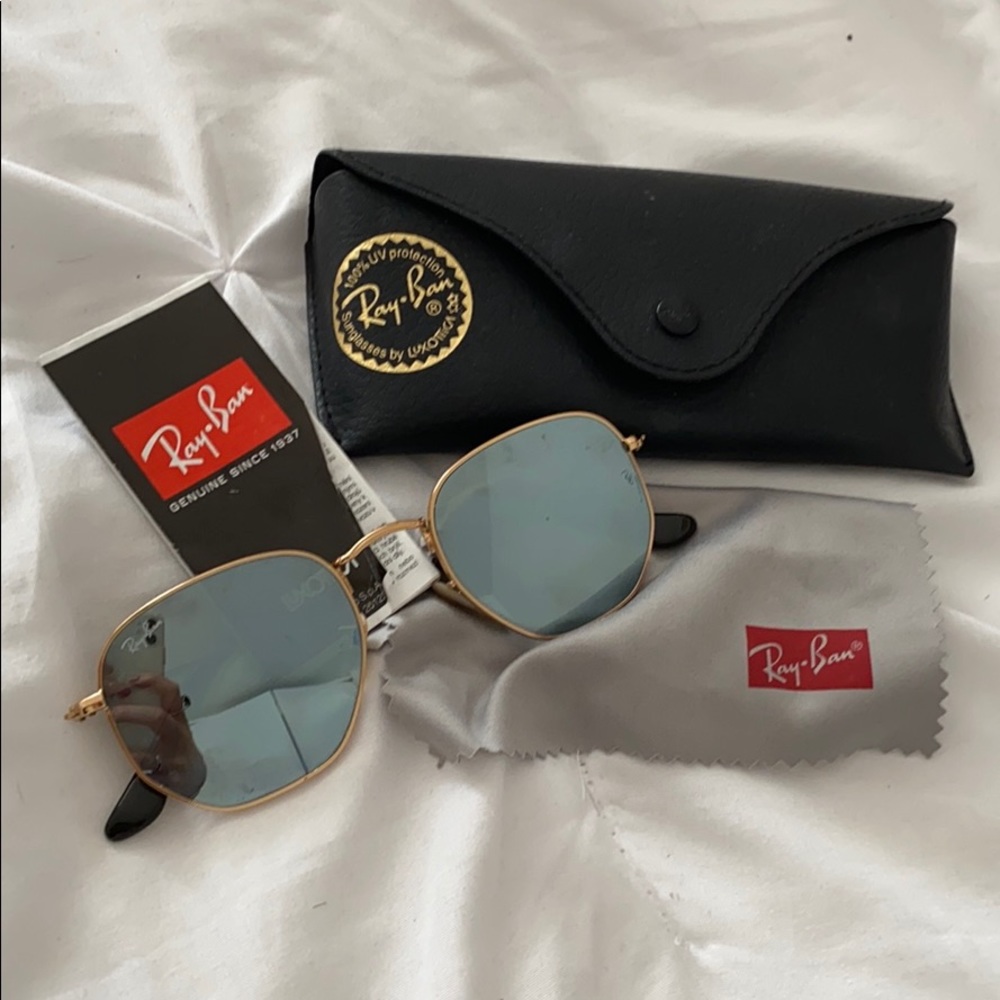 Reflective Ray Bans perfect condition